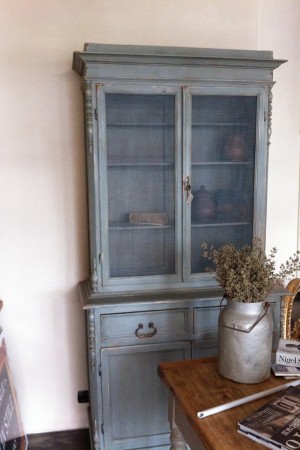 VETRINA stile provenzale