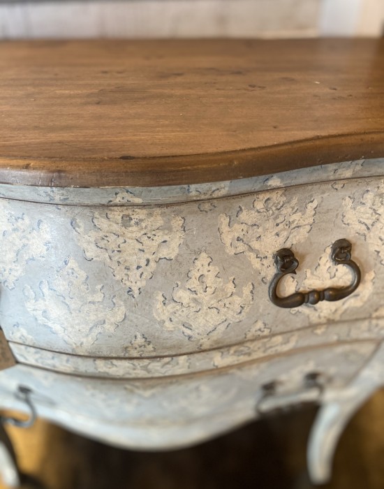 Como' decorato con finitura anticata a mano