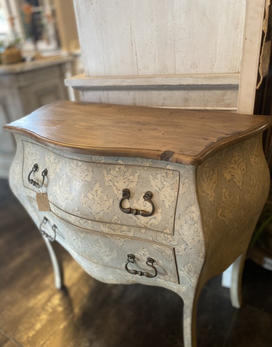 Como' decorato con finitura anticata a mano