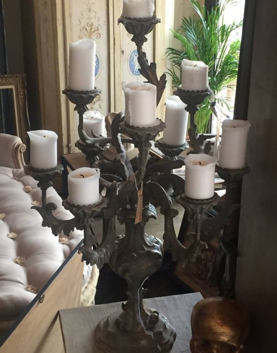 CANDELABRI