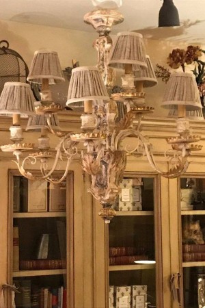 LAMPADARI & LANTERNE